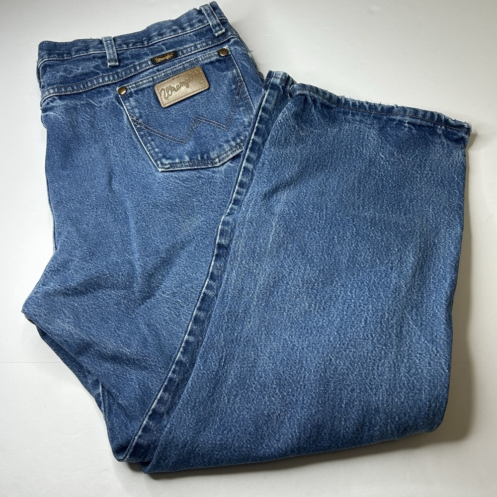 Wrangler Jeans Blue Cowboy Cut Slim Fit Denim Mens 42x30 Fits 42x28 Western